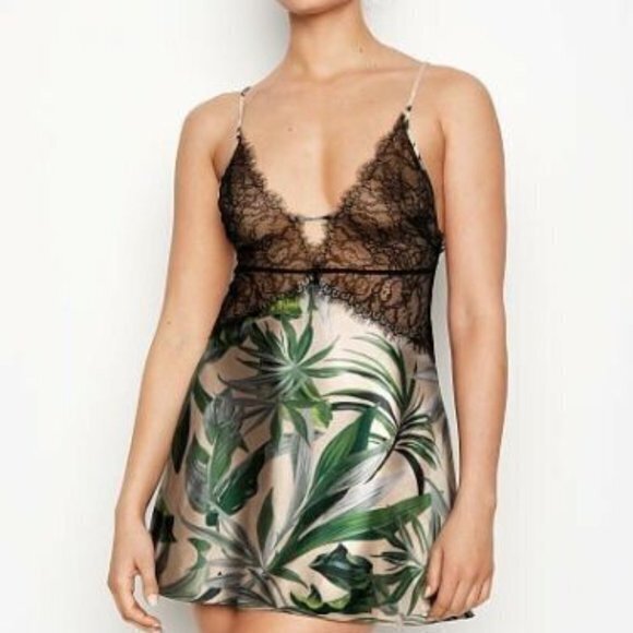 Victorias Secretlingerie Lace Satin Slip Meduim Lace